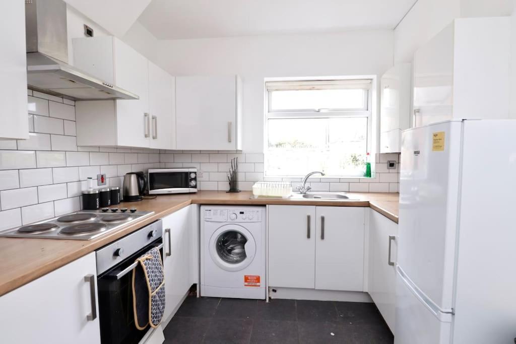 Contractors House Apartment Doncaster Luaran gambar